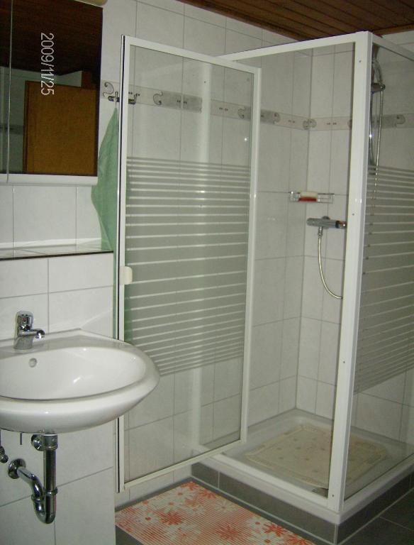 Gaestehaus Terrana Wathlingen Habitación foto